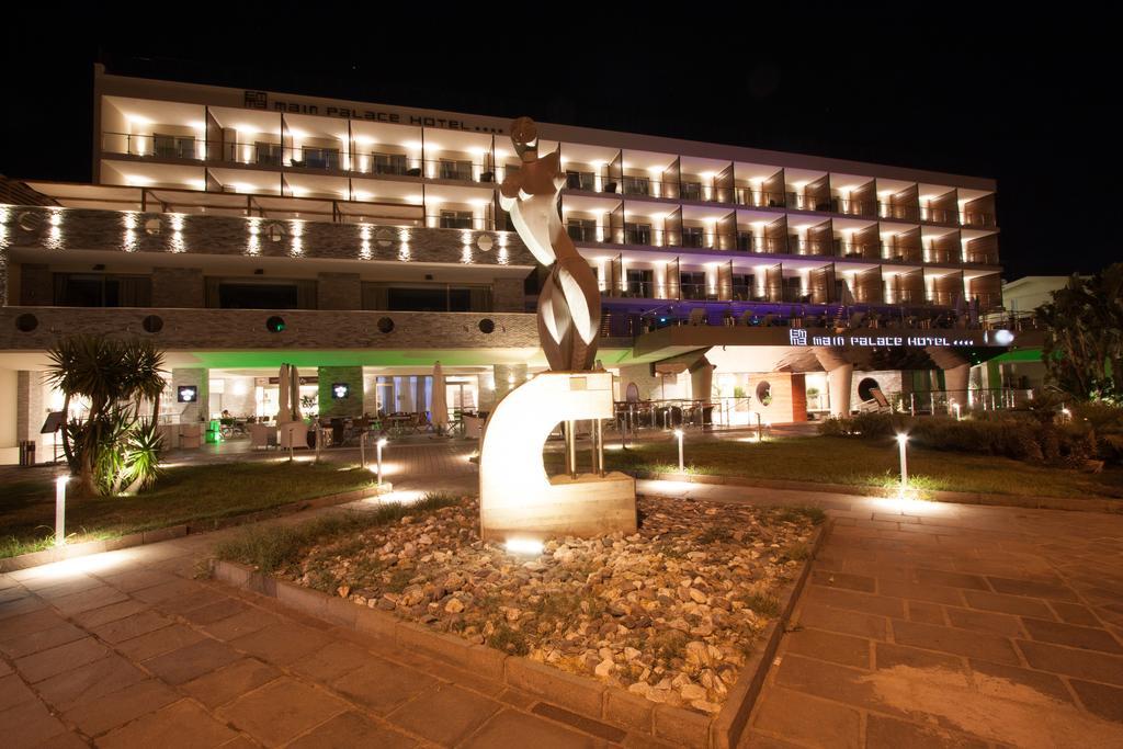 Main Palace Hotel Roccalumera Esterno foto